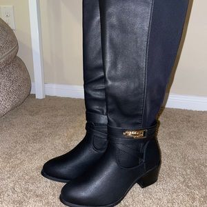 Women’s Black, Knee-High Boots